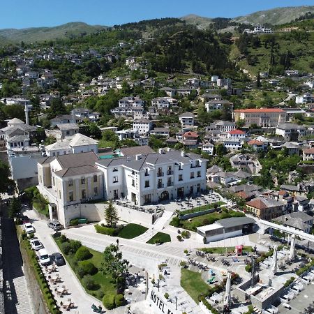 Hotel Fantasy Gjirokastër Exteriör bild